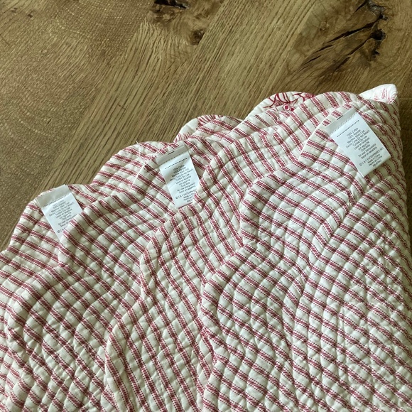 New Quilted Round Reversible placemat set of 4 /Cotton - Picture 6 of 6